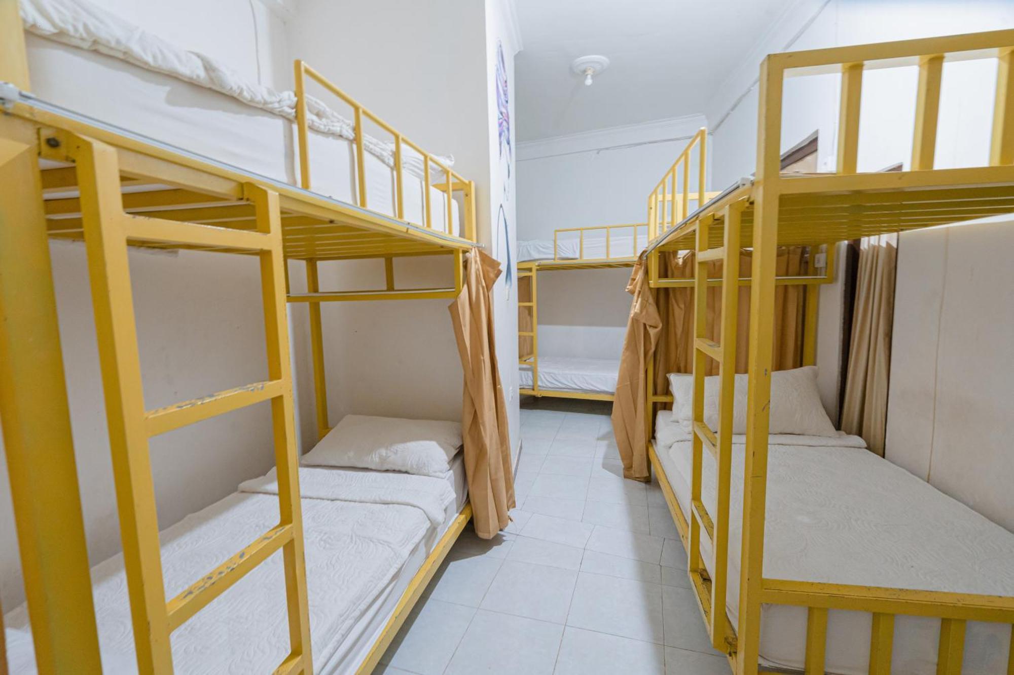 The Mel Homestay Batununggul Exterior foto