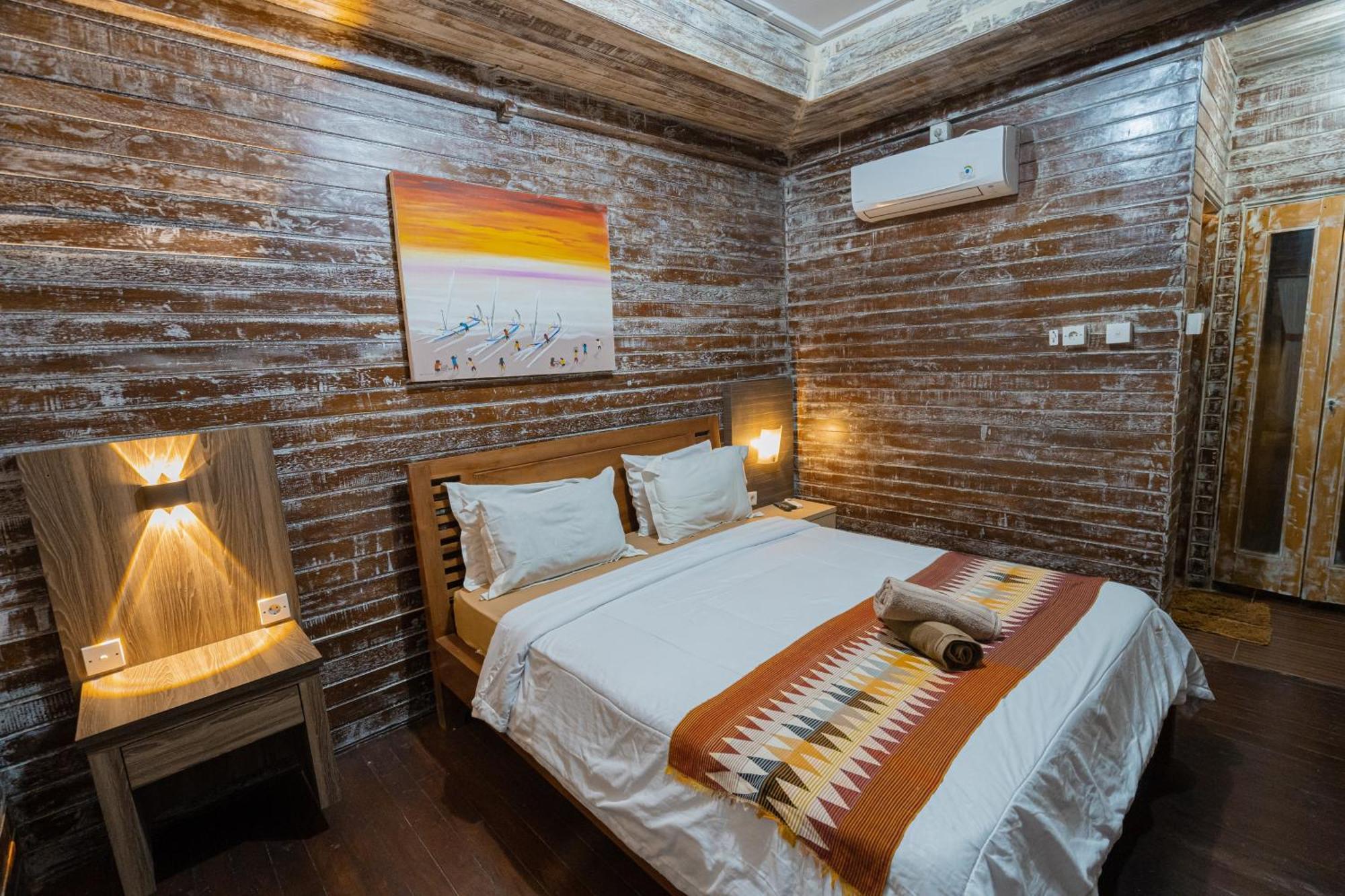 The Mel Homestay Batununggul Exterior foto